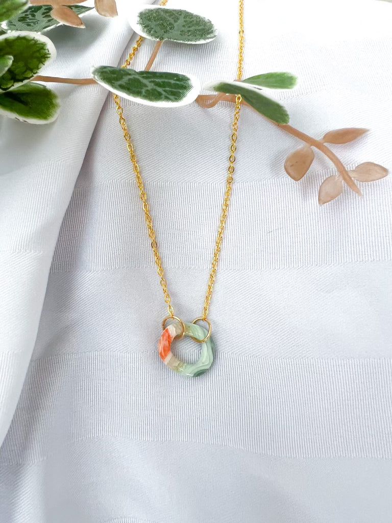 Hollow Loop Necklace