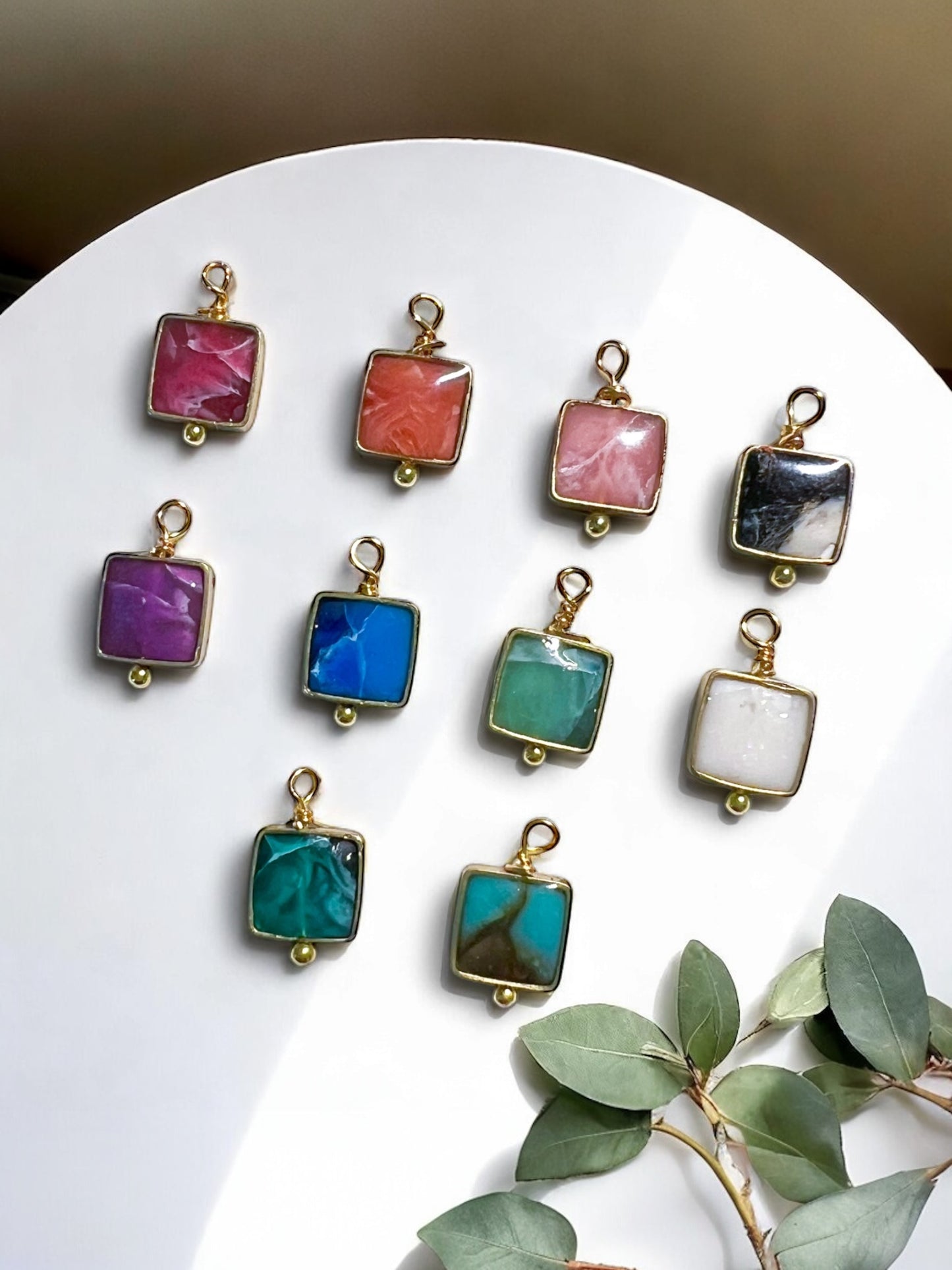 Charm Bar